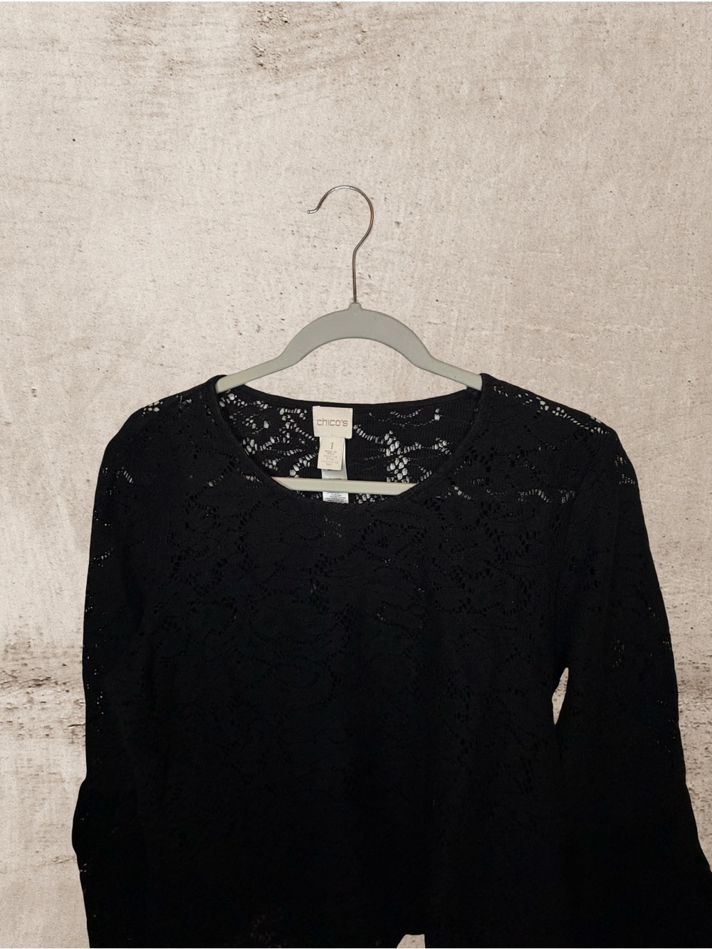 Chico's Chic Black Floral Lace Ruffle Bell Sleeve Top Size Medium Cotton - Picture 5 of 7